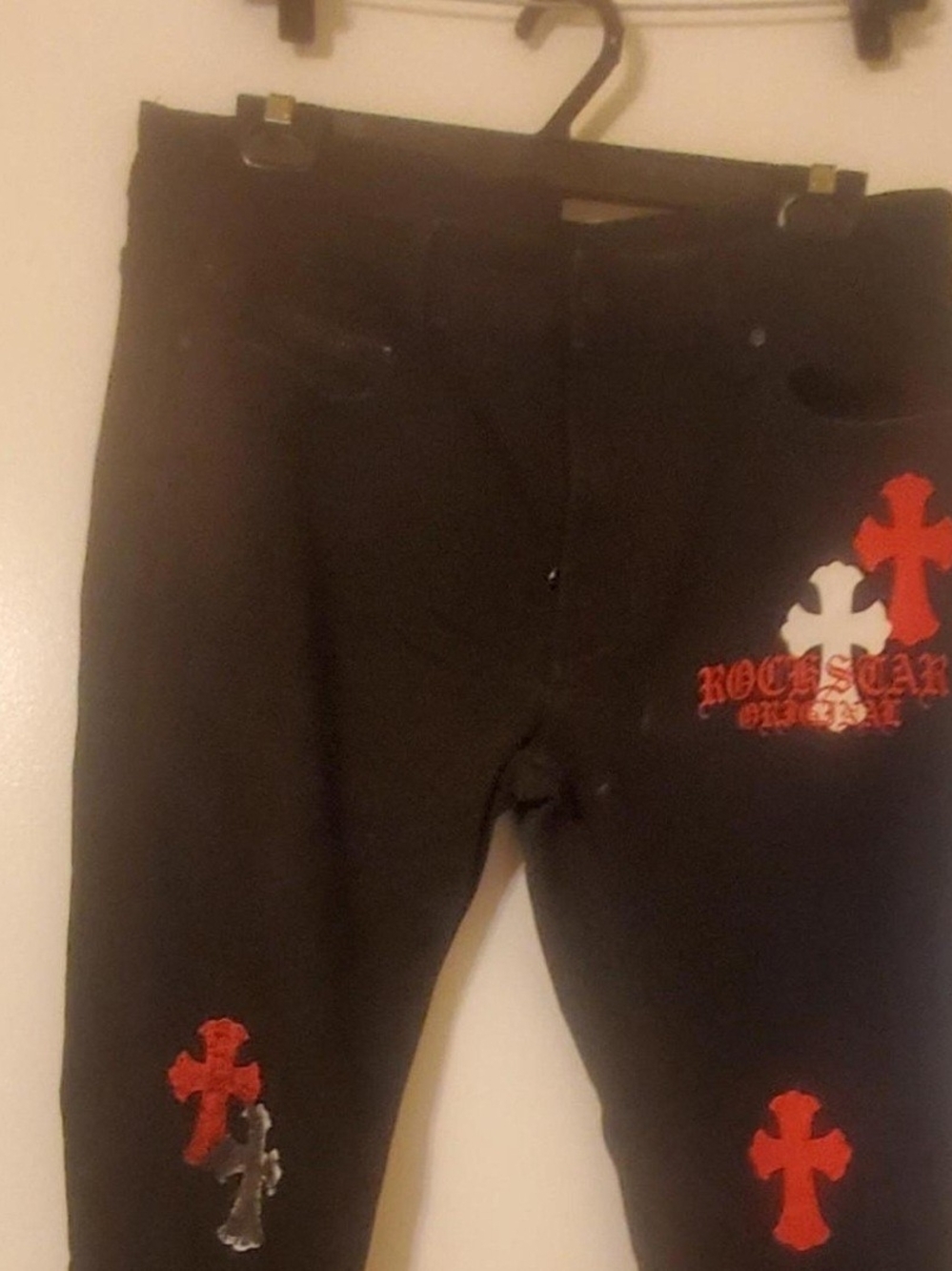 Men's Black Graphic Cross Jeans - Red & White Cross Accents